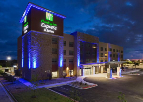 Holiday Inn Express & Suites - San Marcos South by IHG